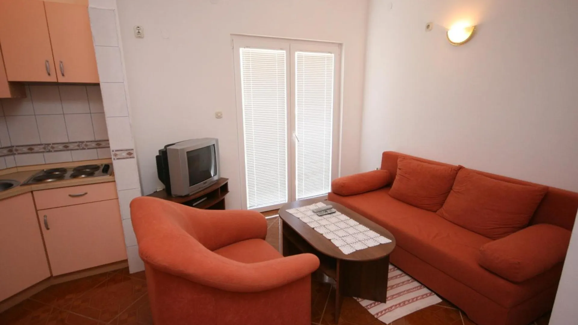 Apartments And Rooms By The Sea Pag - 6311 Gasthof Pag Town