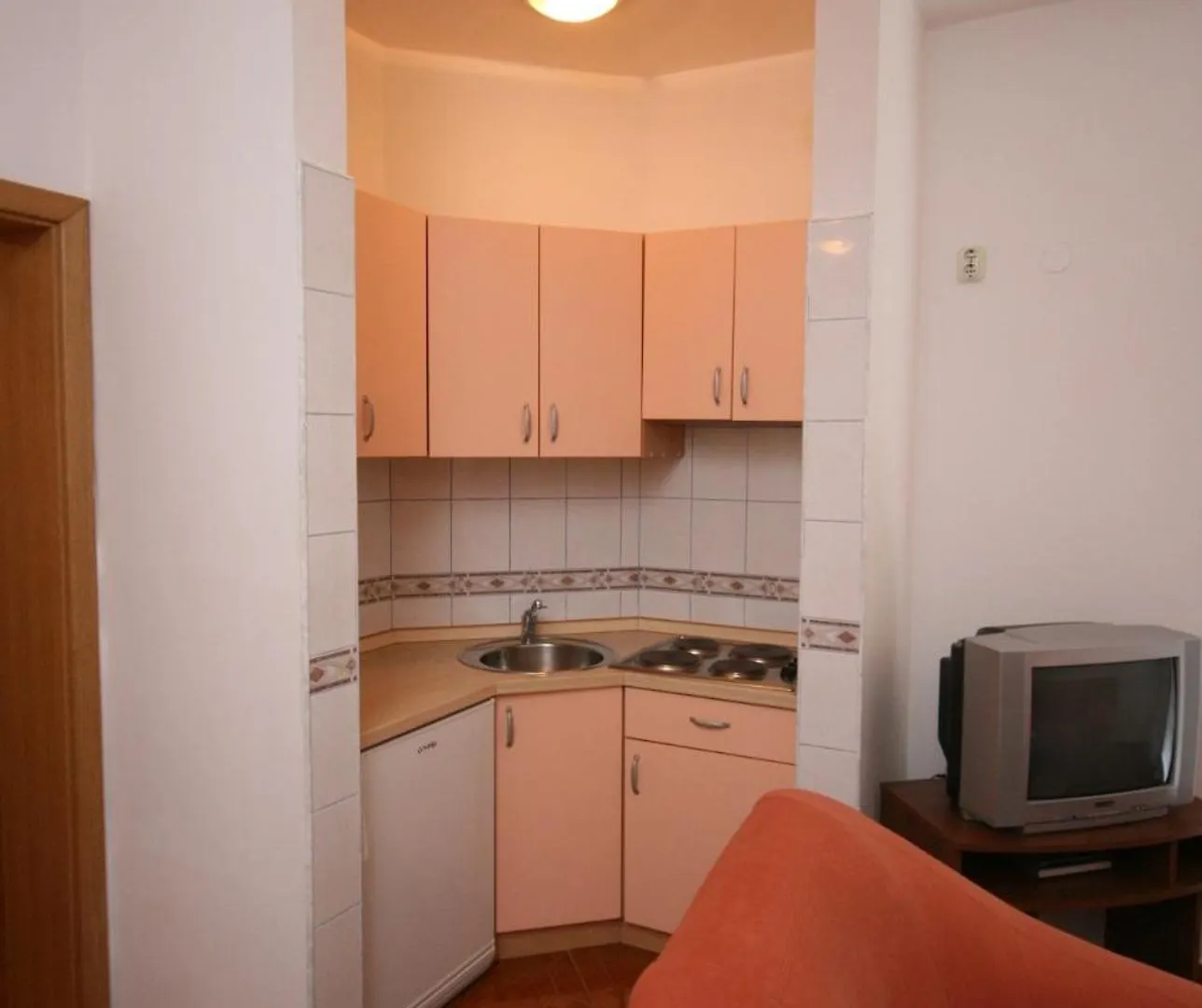 Apartments And Rooms By The Sea Pag - 6311 Gasthof Pag Town