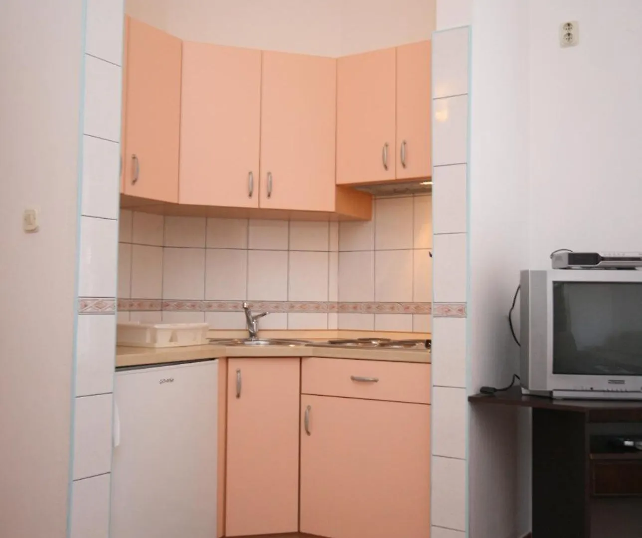 Gasthof Apartments And Rooms By The Sea Pag - 6311