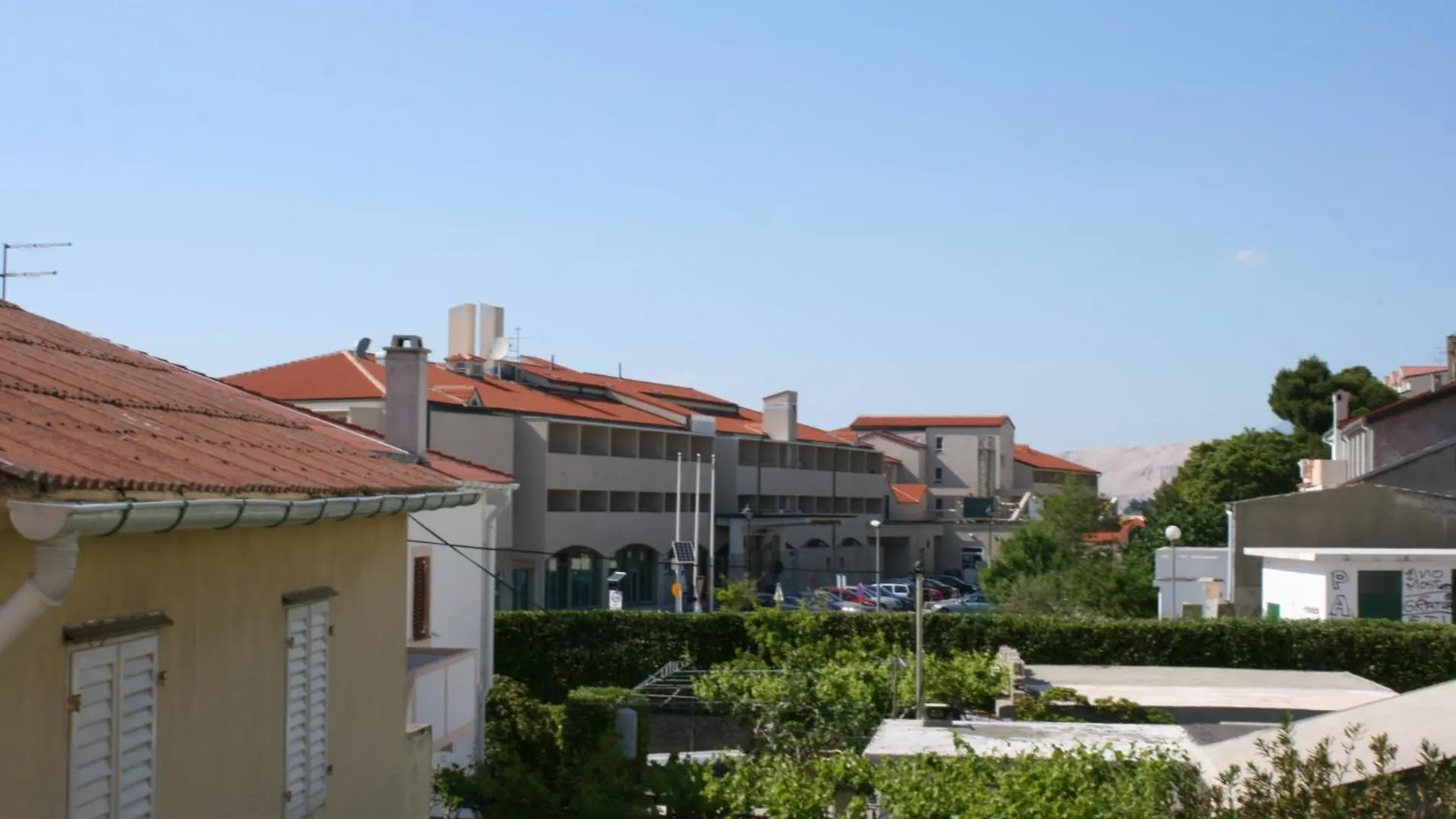 Gasthof Apartments And Rooms By The Sea Pag - 6311