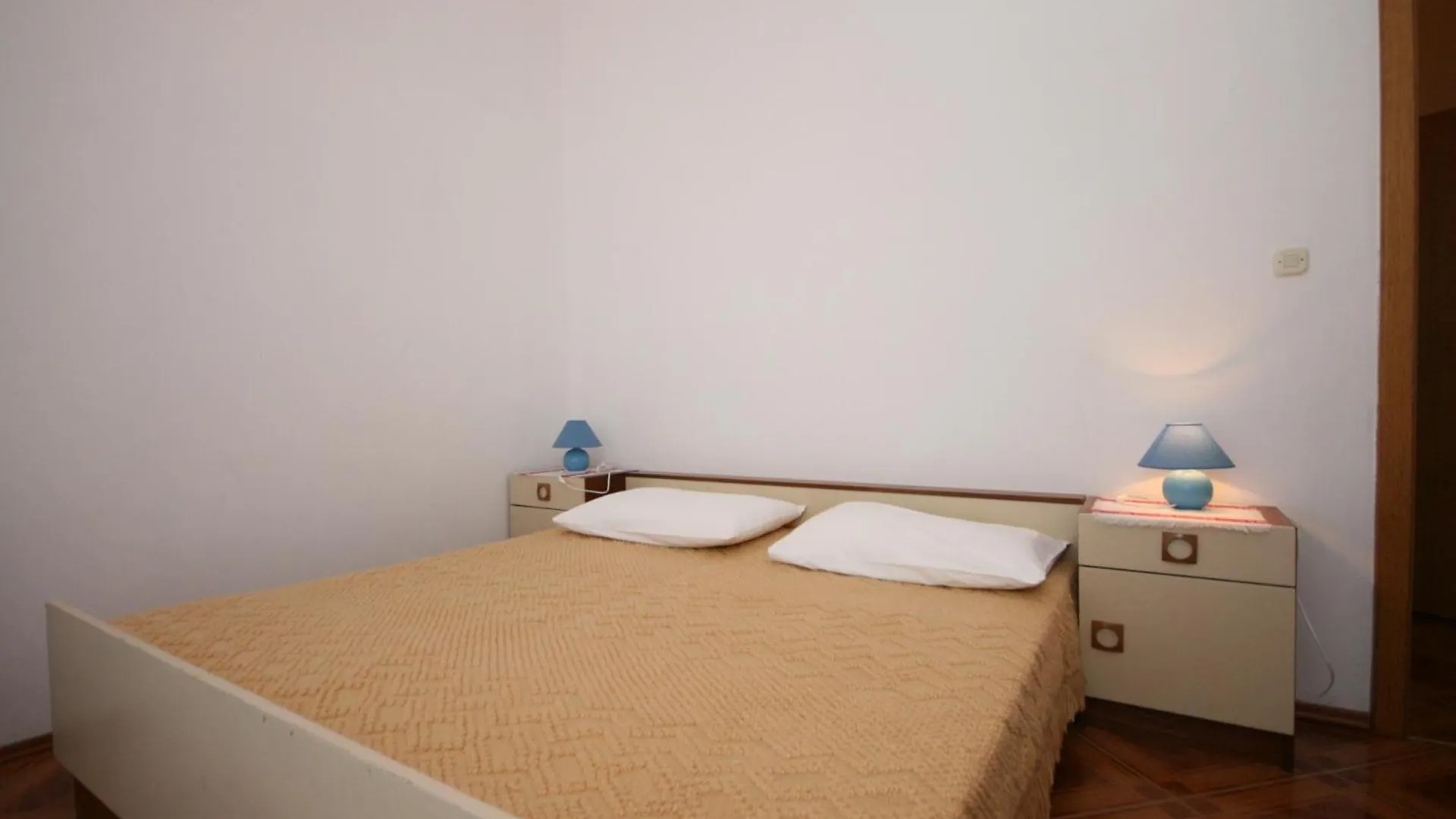 Apartments And Rooms By The Sea Pag - 6311