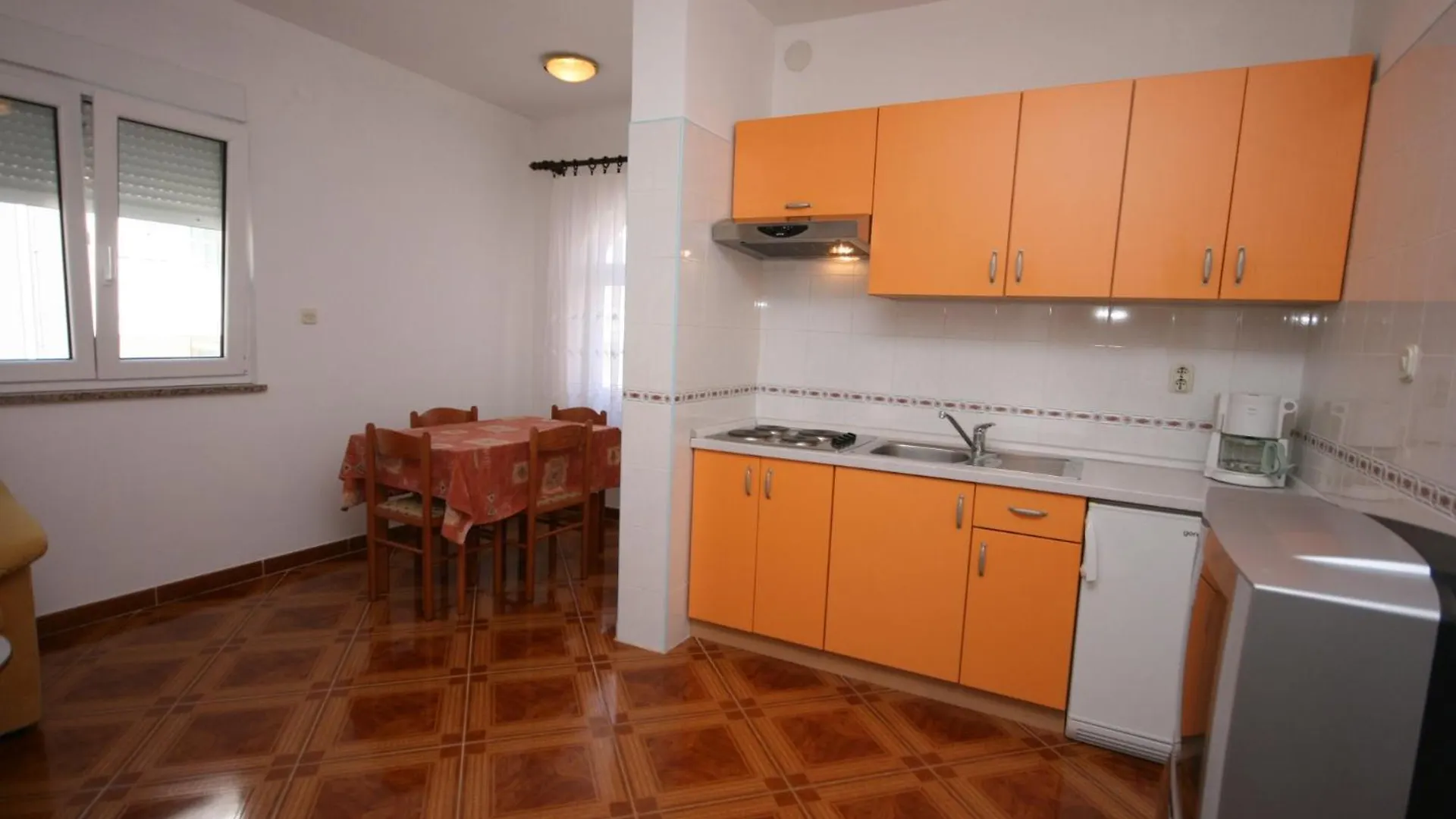 Apartments And Rooms By The Sea Pag - 6311 Kroatien