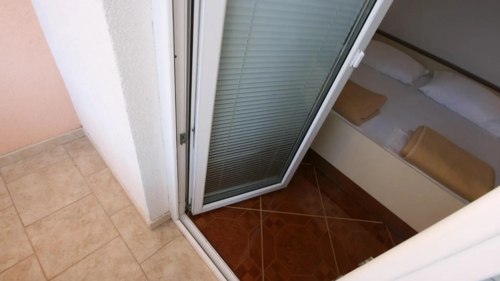 *** Penzion Apartments And Rooms By The Sea Pag - 6311 Pag Town Chorvatsko